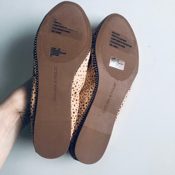 Chelsea & Violet 'Ruby' Women's 7 Calf Hair Leopard Print Ballet Flat - Picture 6 of 10